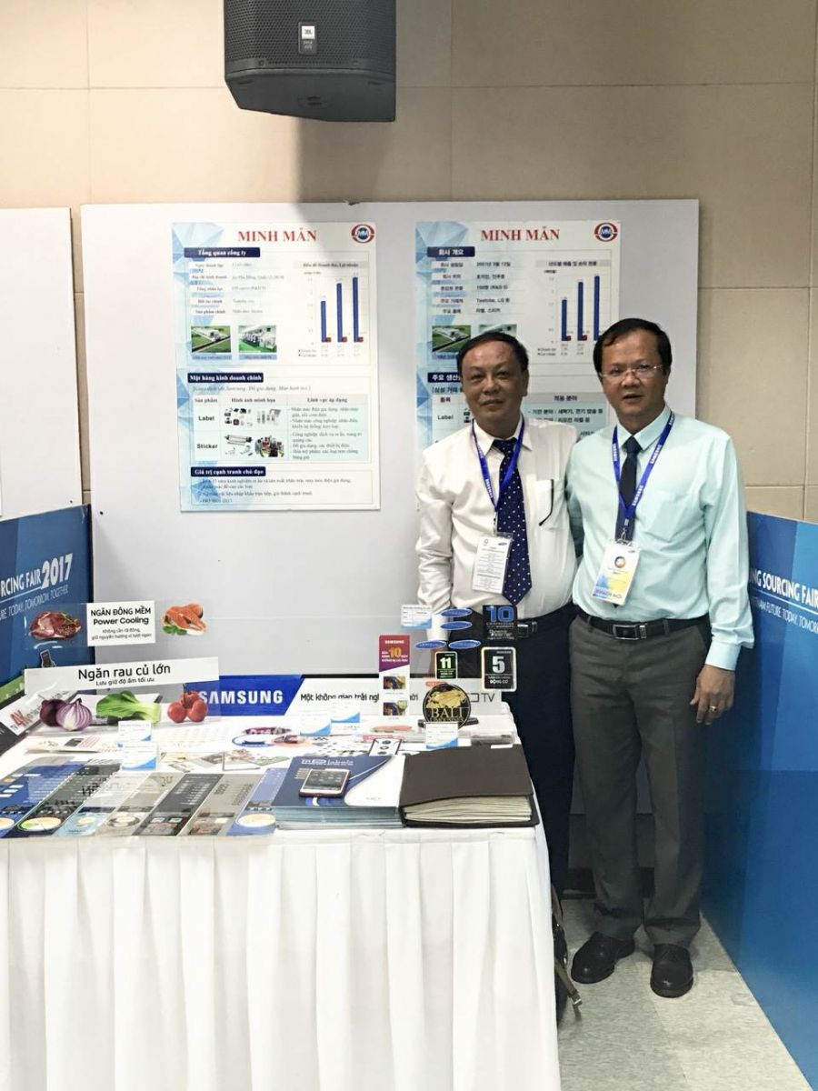 Minh Mẫn tham gia sự kiện